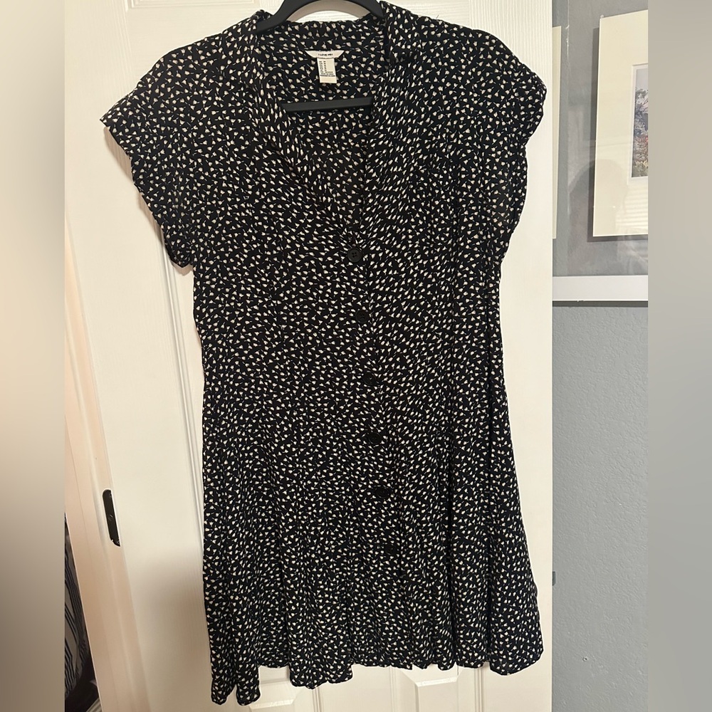 Vintage H&M Black and White Flutter Sleeve Midi Dress